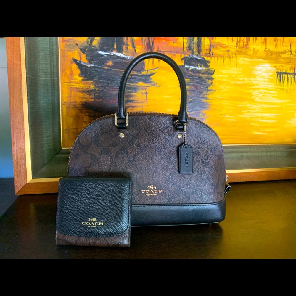 Matching Coach Purse and wallet set